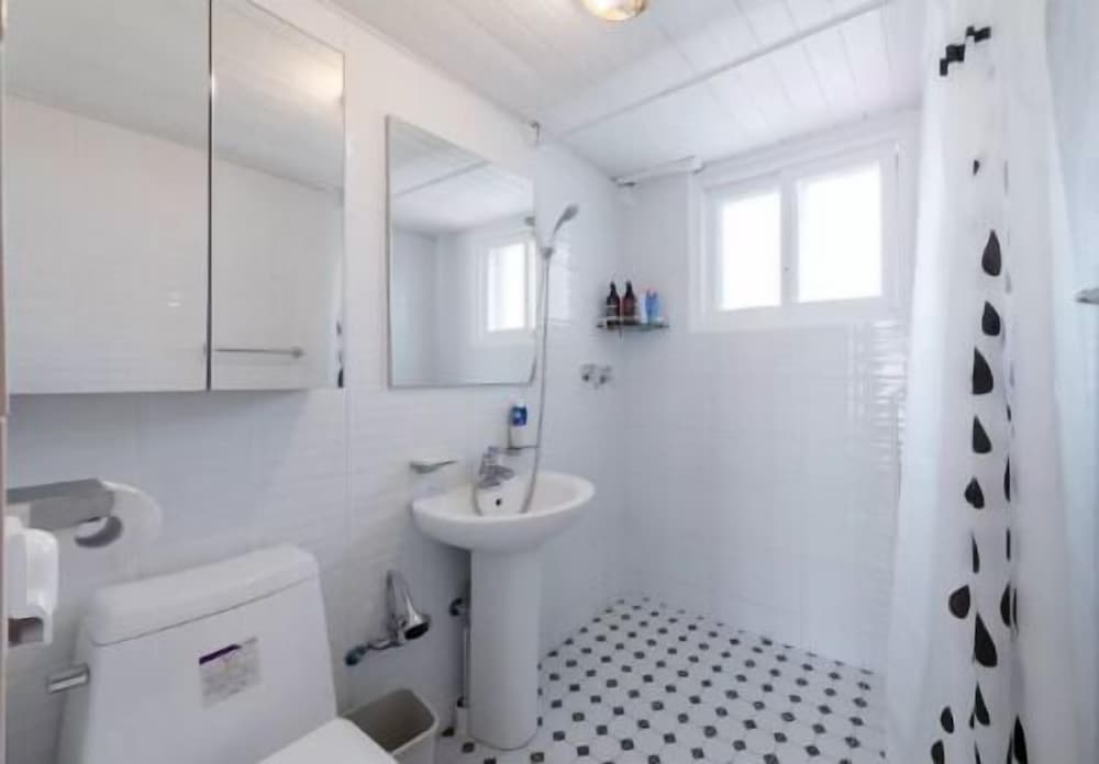 Фото King Kong Guest House