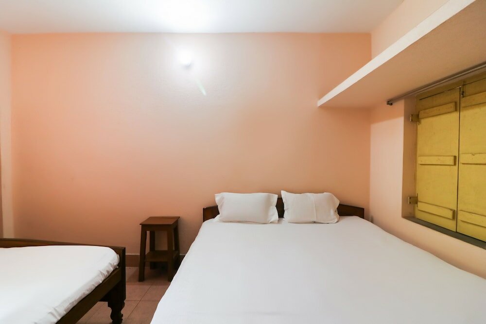 Фото Spot On 49047 Shree Chaitanya Math Bhakti Villas