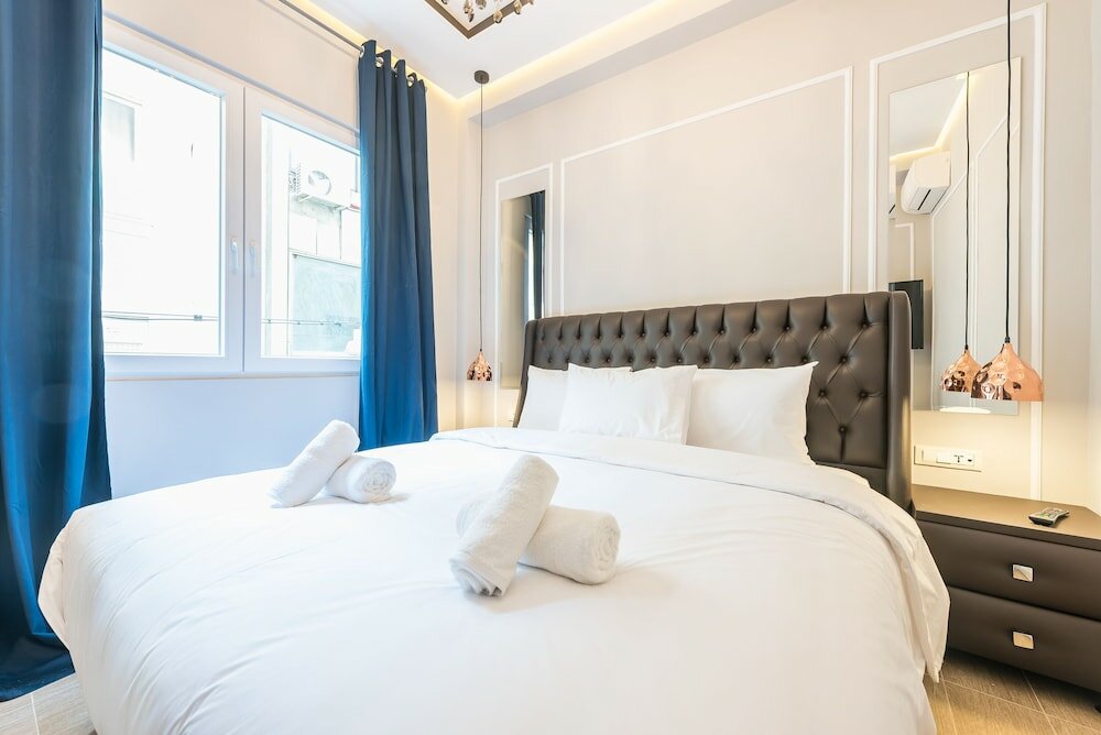 Фото Syntagma Luxury Living One LL1Apartments