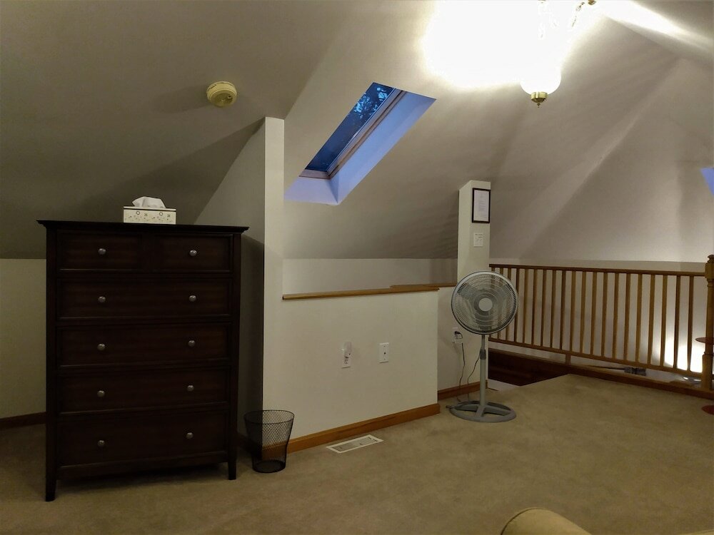 Фото Doubleday House