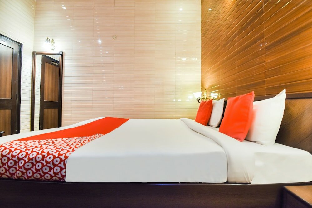 Фото Oyo 4430 Hotel Holy city