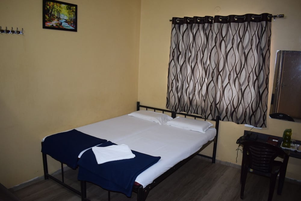 Фото Hotel Peacock