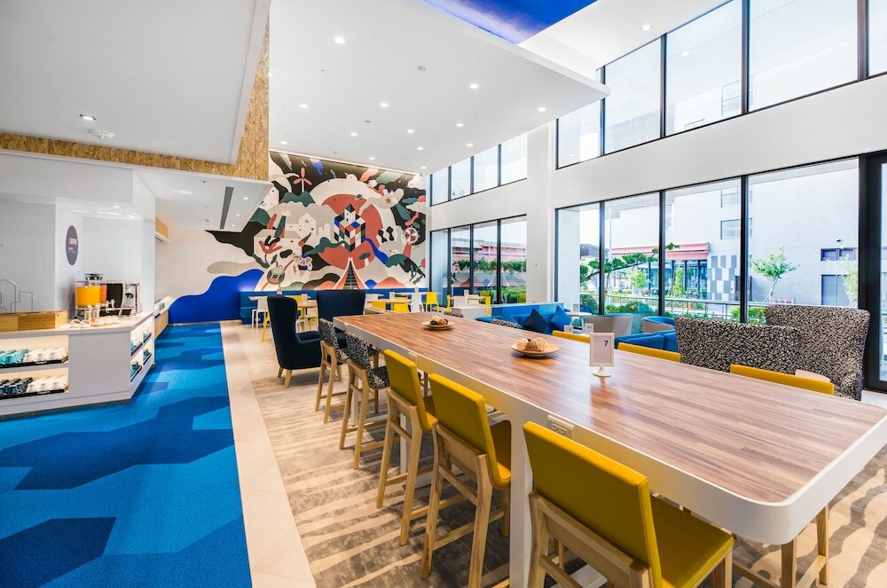 Фото Holiday Inn Express Taichung Fengchia, an Ihg Hotel