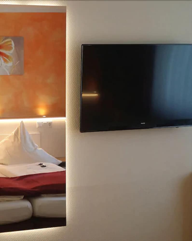 Фото Central Hotel Garni