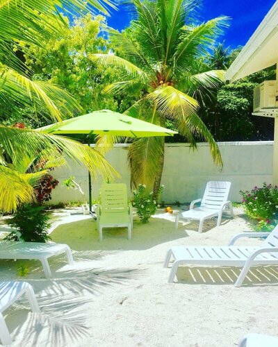 Гостиница Гостевой Дом Maclura Residence на Атолле Баа