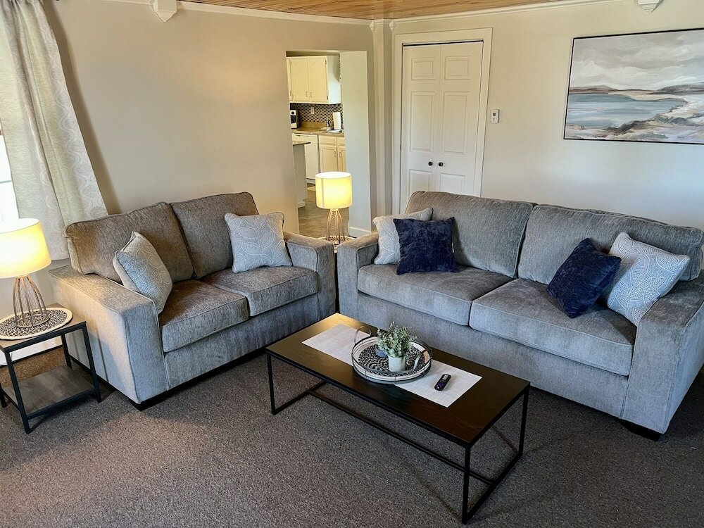 Фото Valcour Inn & Boathouse