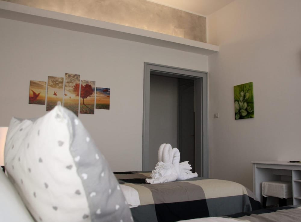 Фото Central House