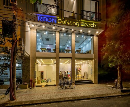 Гостиница Beachfront Villa Danang Beach в Дананге