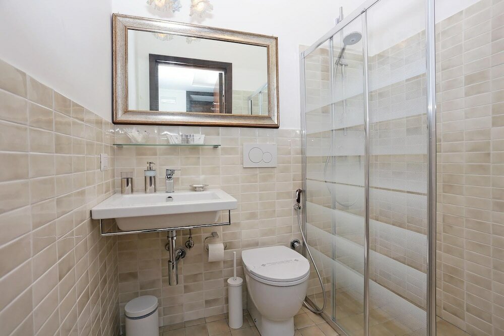 Фото Houspitality Caesar B&b