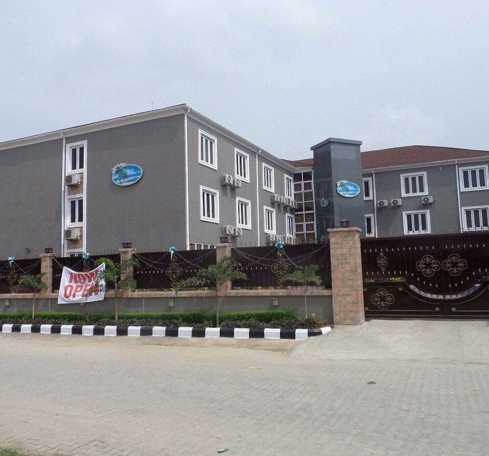 Фото Atlantic Palms Suites