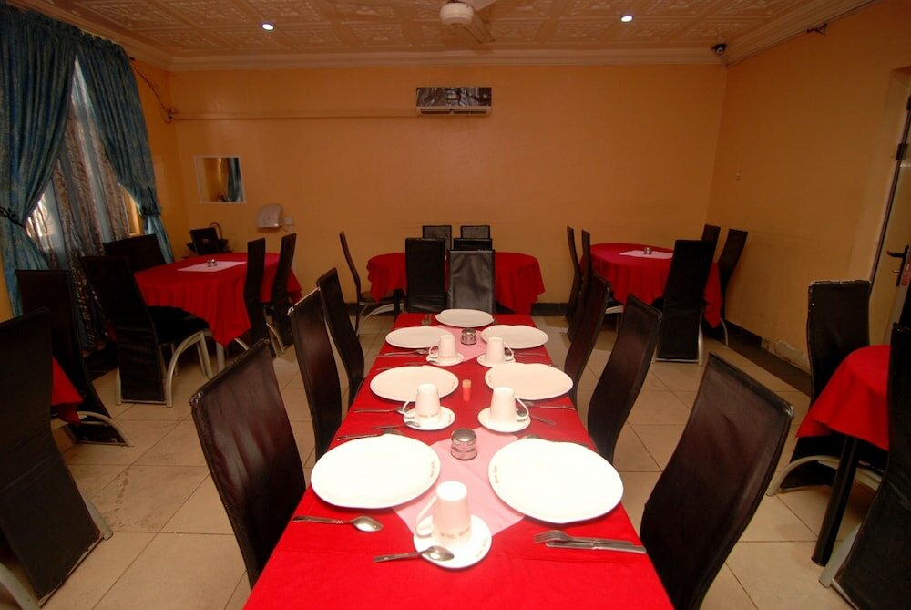 Фото Serob Legacy Hotels