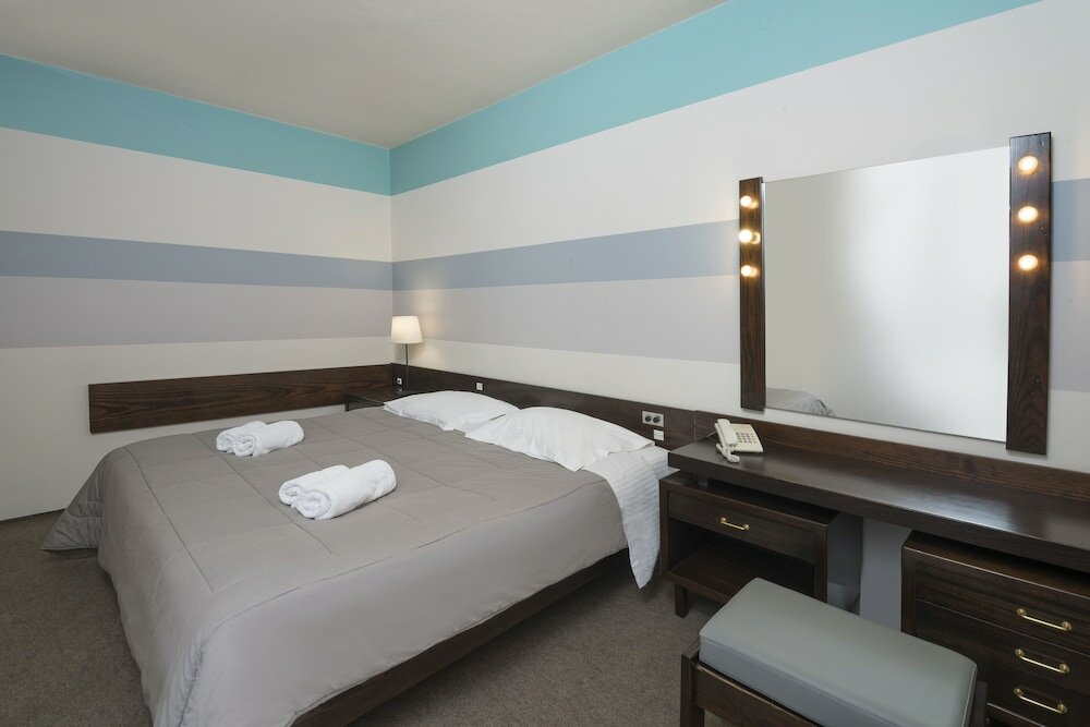 Фото Marina Alimos Hotel Apartments