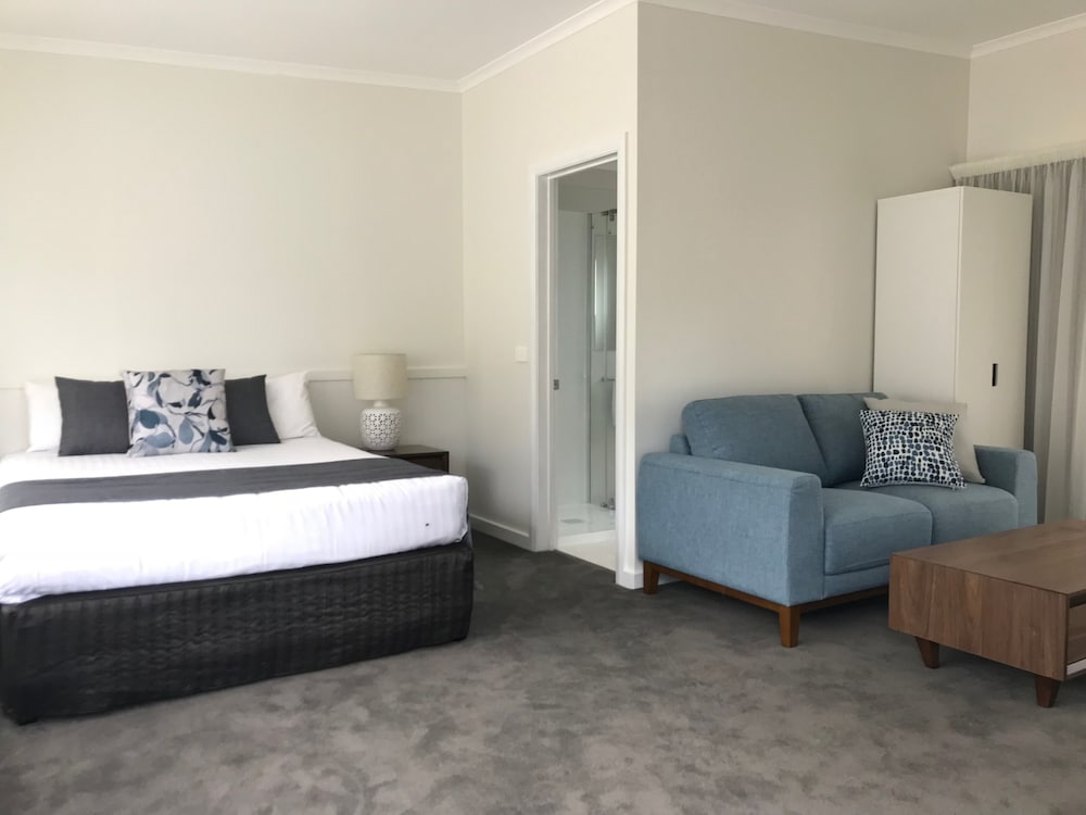 Фото Orford Blue Waters