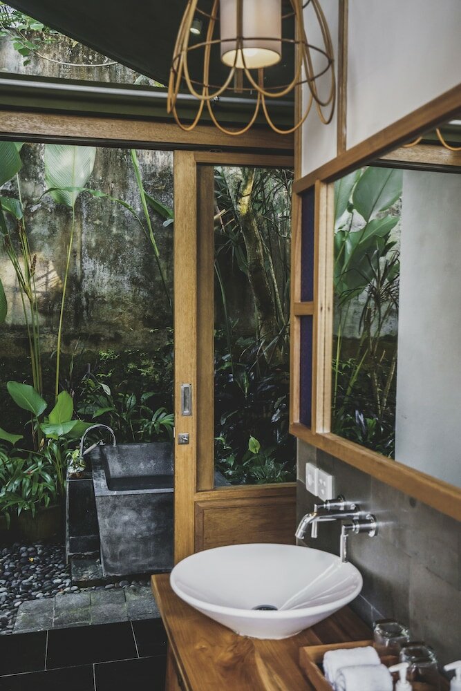 Фото Amora Ubud Boutique Villas