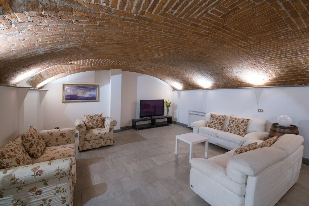 Фото Suitelowcost - Papiniano