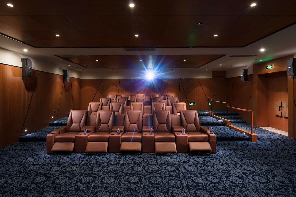 Фото Hilton Linzhi Resort