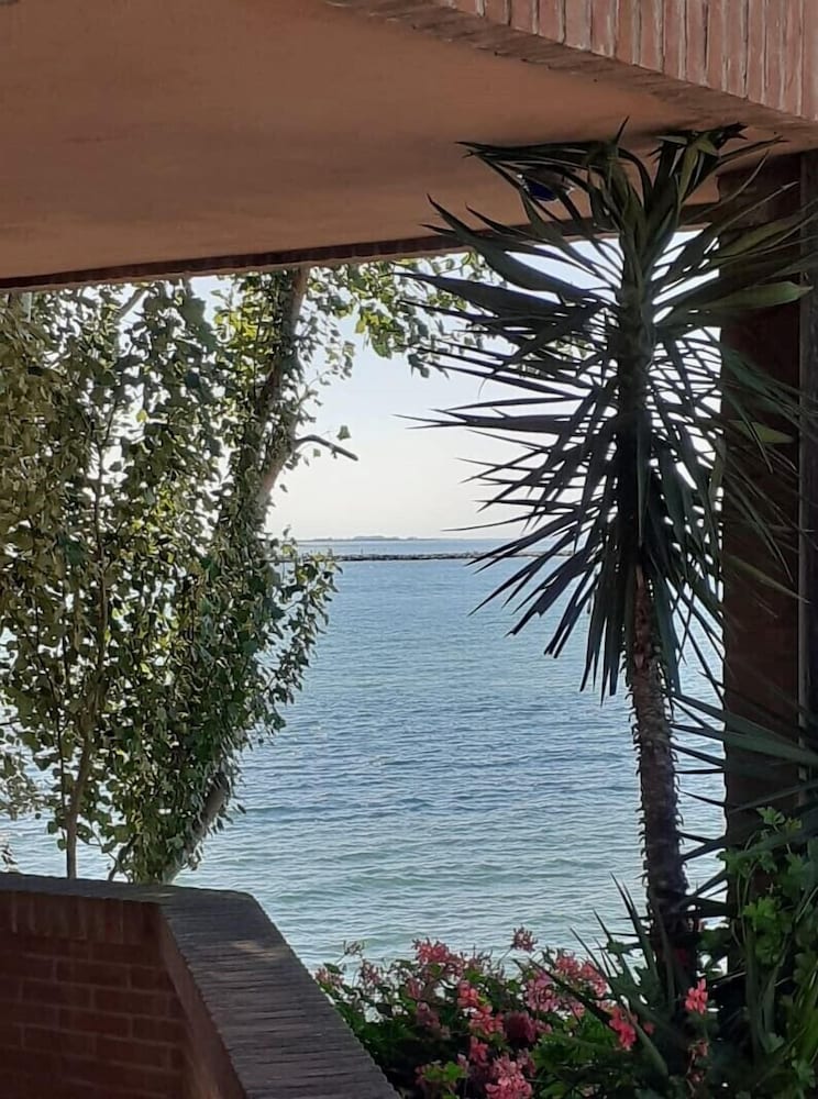 Фото Nauthotel Porto San Vito