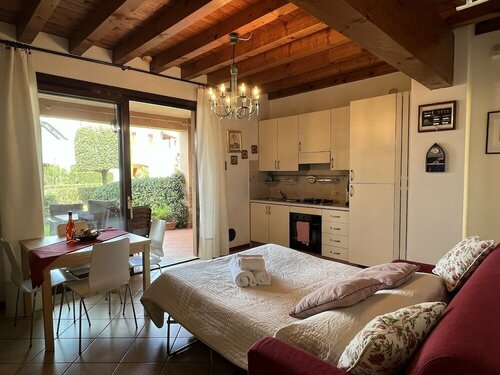 Внешний вид отеля Garda Resort Village в Пескиера-дель-Гарде, фото 4