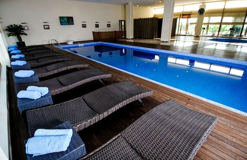 Фото Ambassadori Hotel