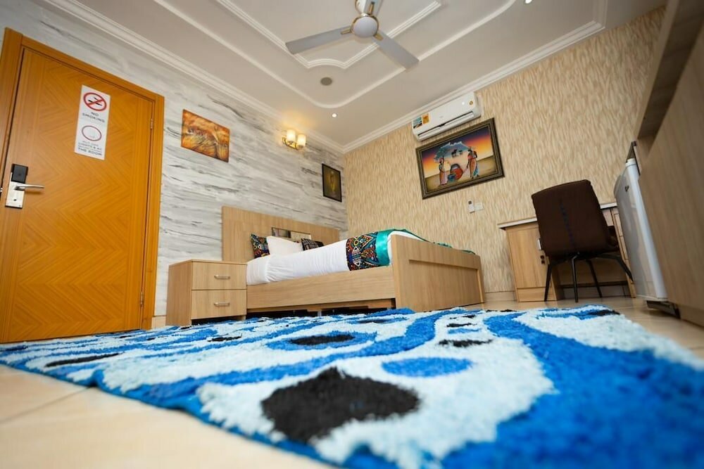 Фото Bays Luxury Lodge