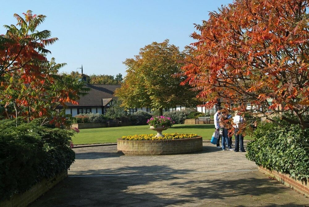 Фото The Willows Training Centre