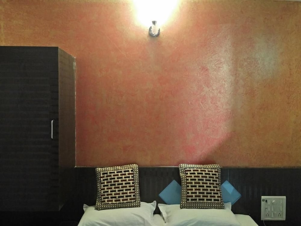 Фото Hotel Sion Residency