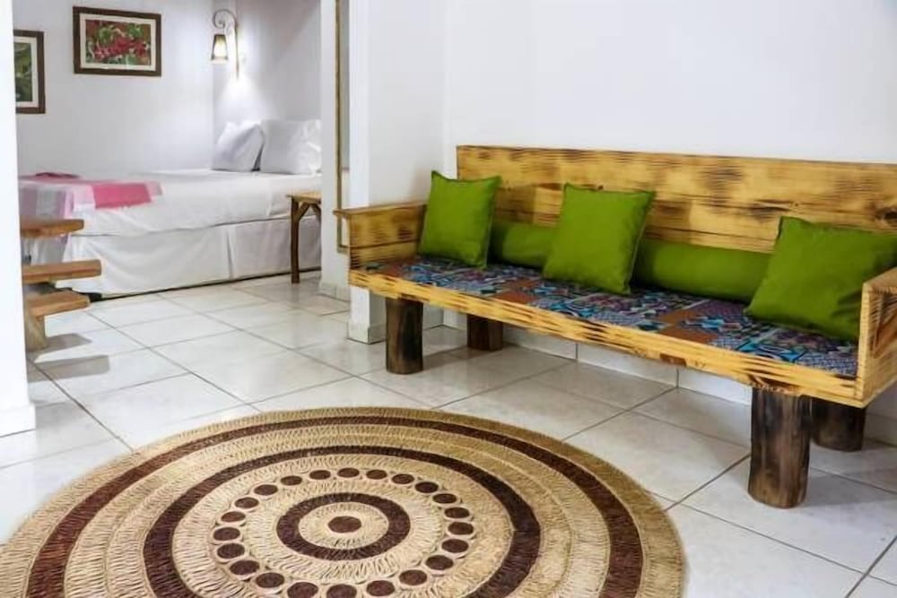 Фото Pousada Titas