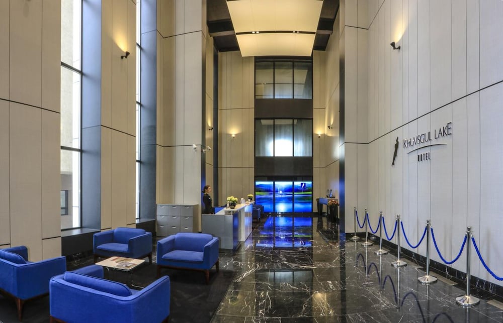 Фото Khuvsgul Lake Hotel