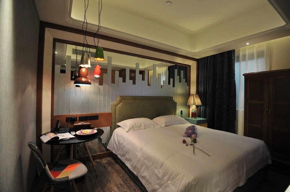 Фото Wisdom Boutique Hotel