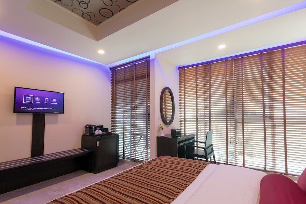 Фото The Avenue and SPA