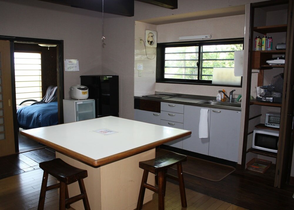 Фото Kogen no Bessou Irohanihohetou