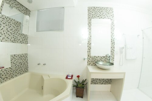 Гостиница Regente Hotel в Пату-Бранку