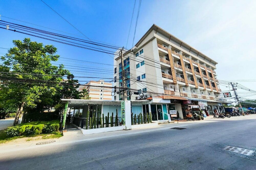 Hotel Sea Breeze Residence, Pattaya, photo