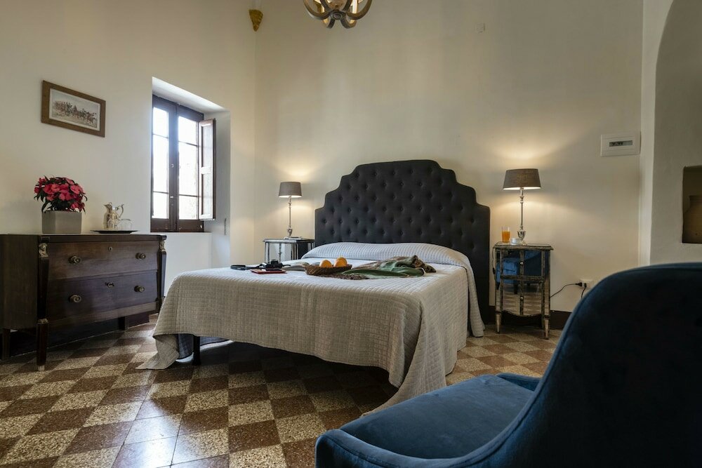 Фото Abbazia Santa Maria del Bosco