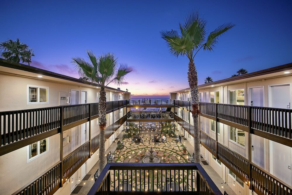 Фото Ocean Beach Hotel