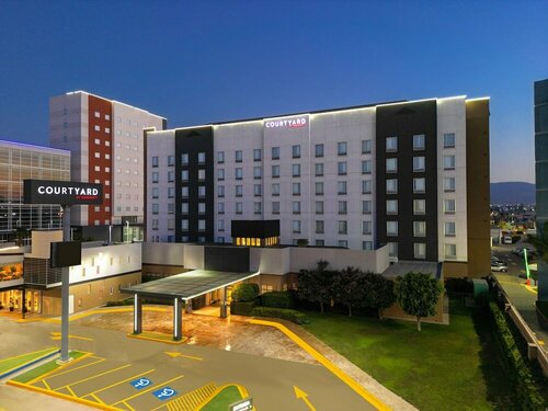 Гостиница Courtyard by Marriott San Luis Potosi