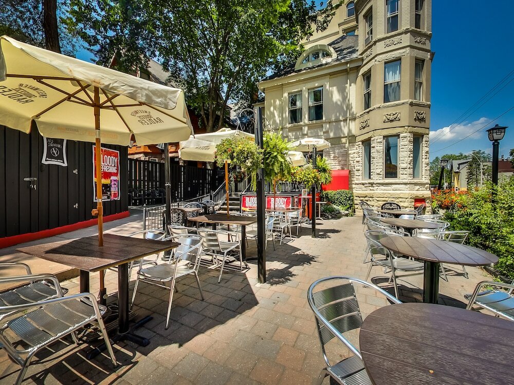 Фото Isabella Hotel and Suites