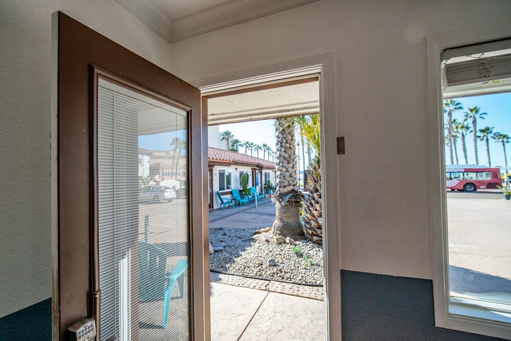 Фото Sand Castle Inn