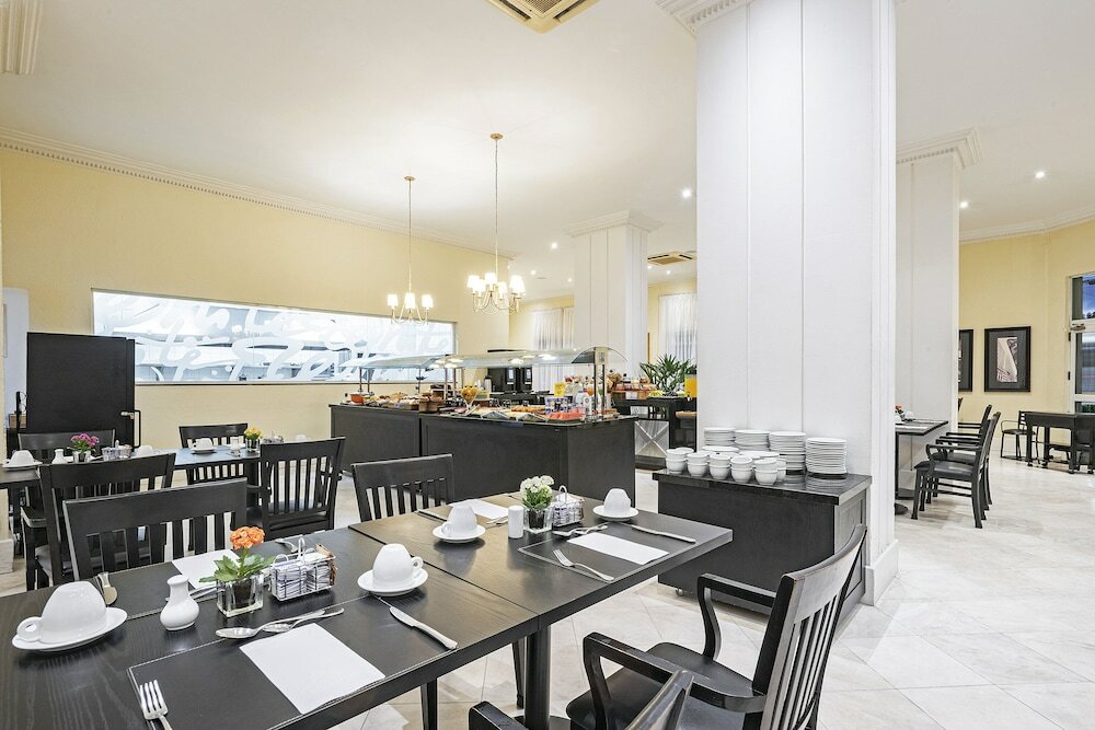 Фото Rockefeller by Slaviero Hotéis