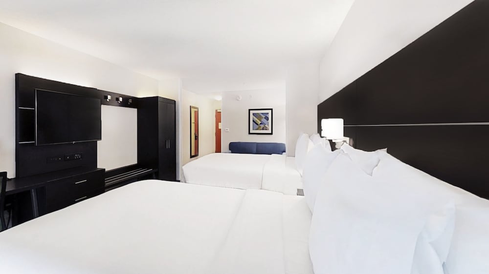 Фото Holiday Inn Express New Orleans East, an Ihg Hotel