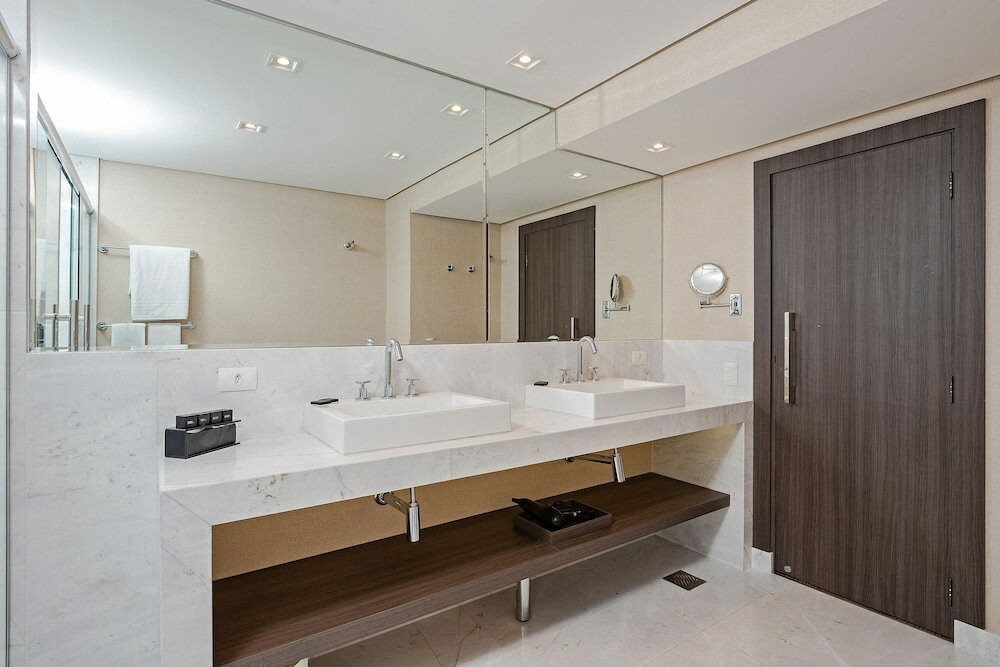 Фото Slaviero Hotel Curitiba Centro