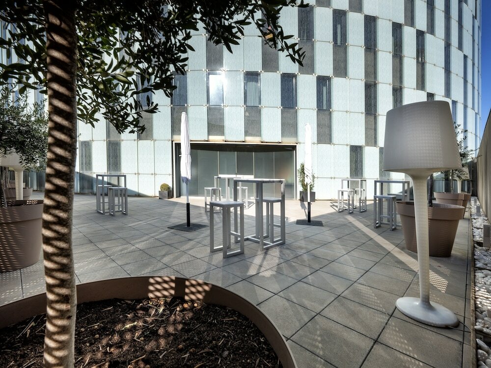 Фото Hotel Barcelona Condal Mar Affiliated by Meliá