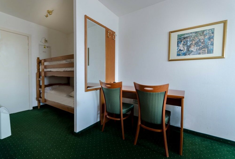 Фото StayatSea Retro Appartments Blankenberge