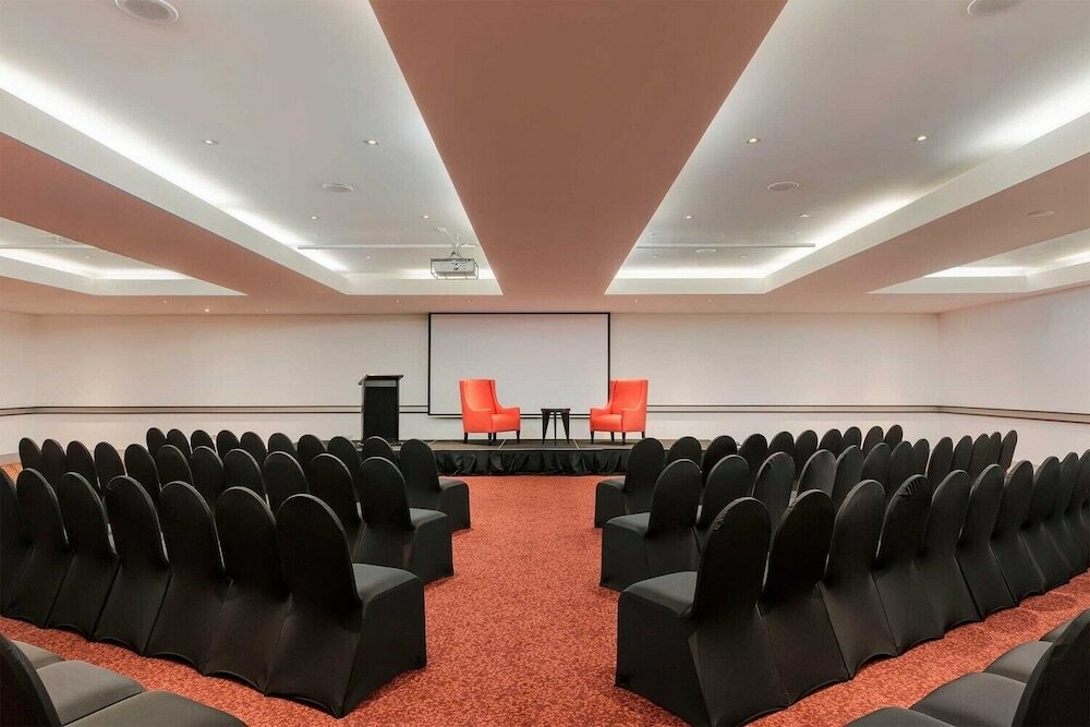 Фото Pullman Auckland Hotel & Apartments