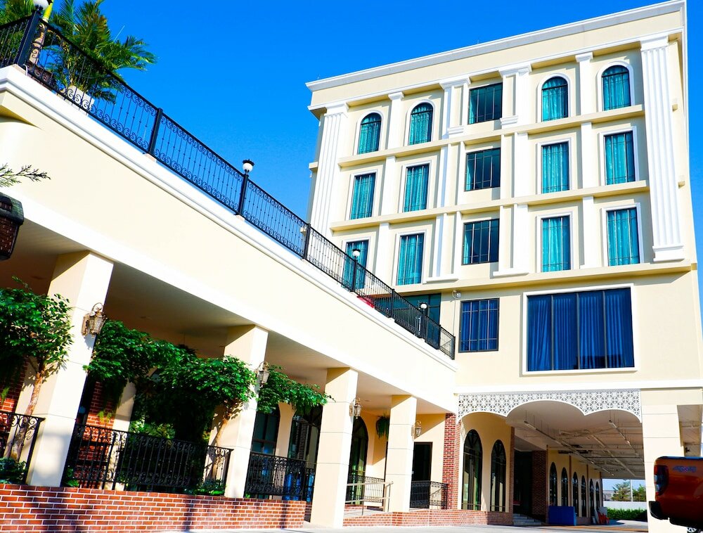 Фото отеля 4