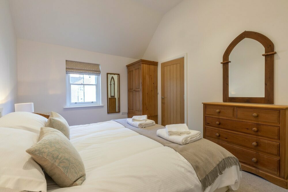 Hotel 71 Micklegate - Trinity Cottage, York, photo