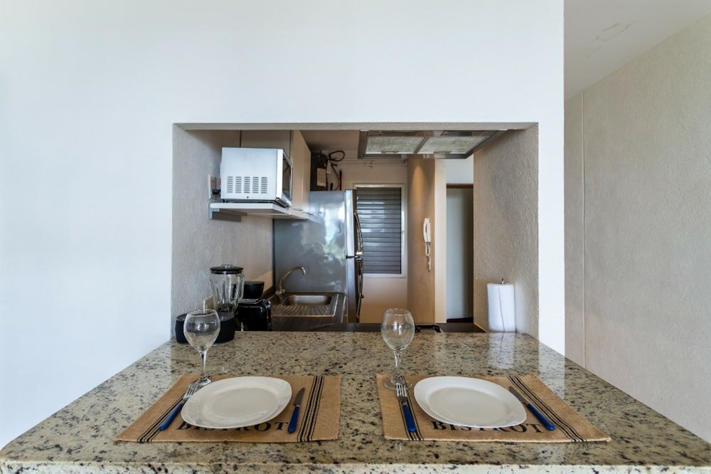 Фото Brisa Beachfront Studio- Amazing Oceanview