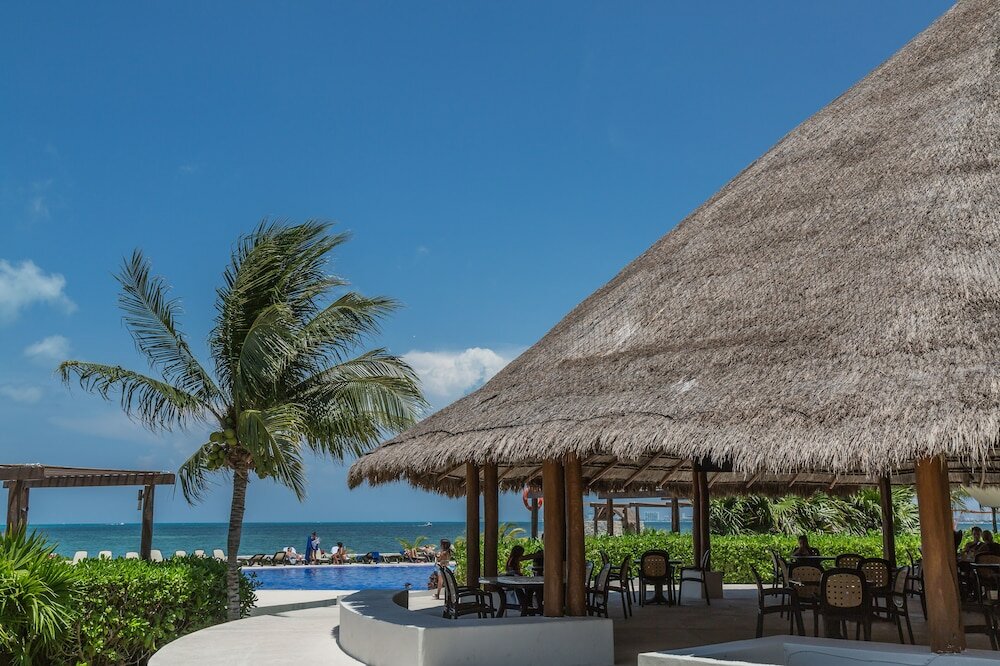 Фото Brisa Beachfront Studio- Amazing Oceanview