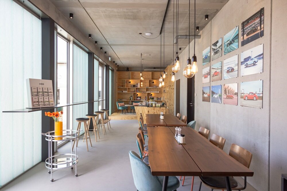 Фото Elferrooms Hotel