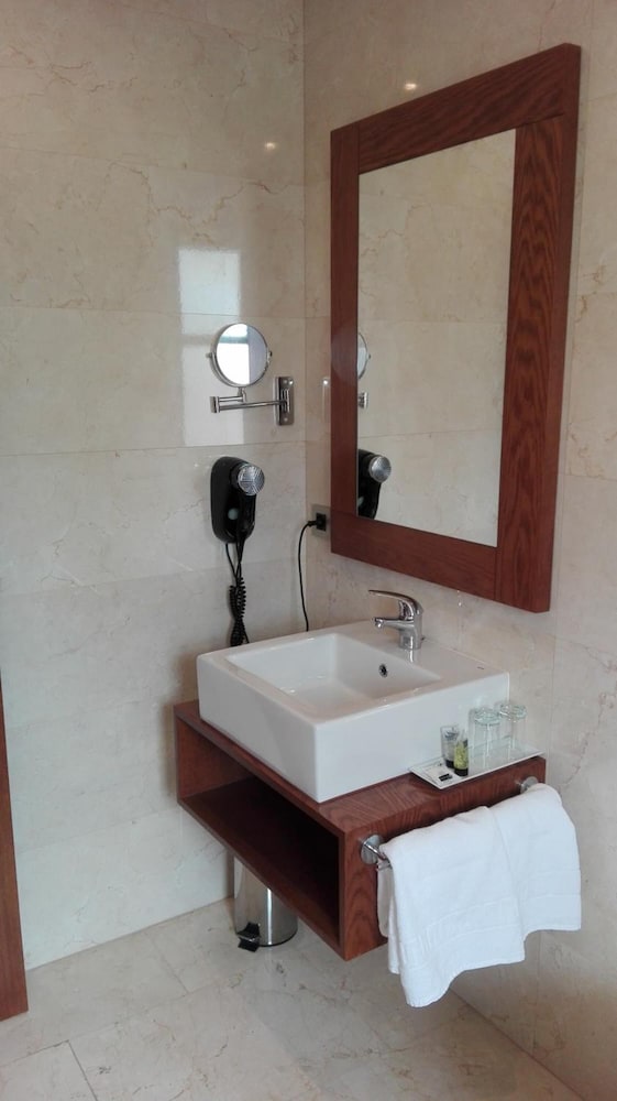 Фото Los Braseros Hotel